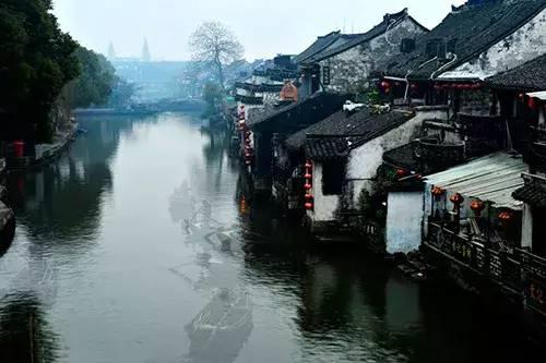 崇左市政法系统黄日同志先进事迹报告会举行